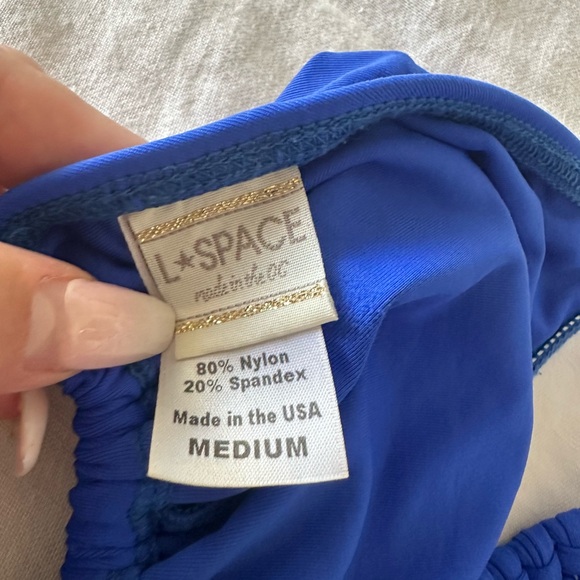 L space blue macrame bikini top - Picture 2 of 4